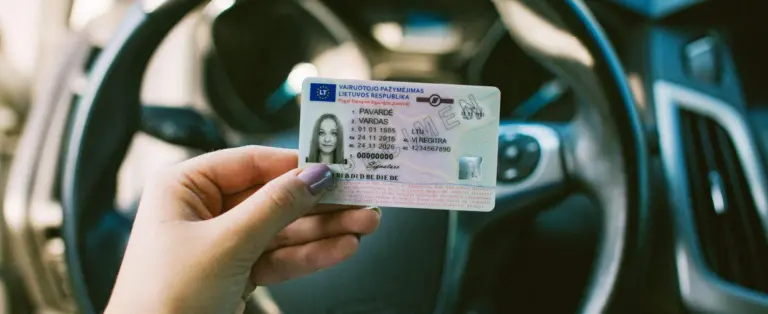 Vairuotojų pažymėjimai pasikeis neatpažįstamai