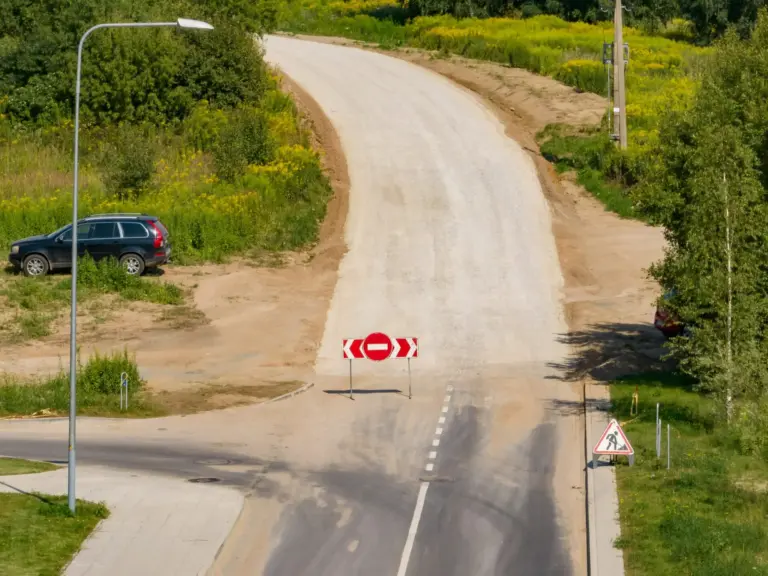 Gyventojai vis prasčiau vertina šalies kelių būklę