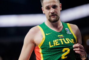 Lemiamo ketvirčio metu spurtavusi Lietuvos rinktinė užsitikrino vietą Europos čempionate