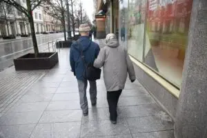 Svarbiausia informacija dėl pensijų ir išmokų nuo 2025-ųjų: kas keičiasi, kada ir kaip jos bus mokamos