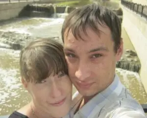 Mergina, iš kurios juokėsi visas internetas, pasikeitė neatpažįstamai