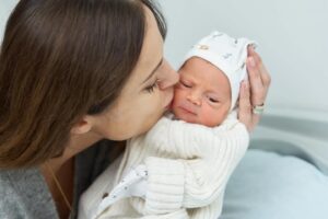 Kremliui meilės neslepiantys M. Drobiazko ir P. Vanagas paviešino pirmuosius dukros kadrus ir atskleidė vardą