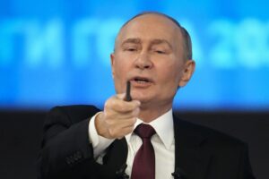 Borisas Johnsonas išplūdo Putiną: imperijos nebėra, su***tas idiote Putine!