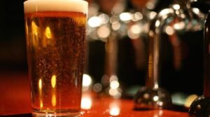 Mokslininkai alų pripažino vienu sveikiausių gėrimų pasaulyje