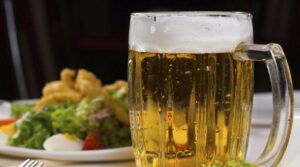 Mokslininkai alų pripažino vienu sveikiausių gėrimų pasaulyje