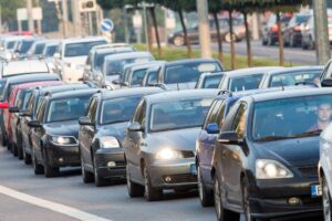 Vairuotojams – nauji pokyčiai: su tokiais automobiliais važiuoti Lietuvoje uždraus