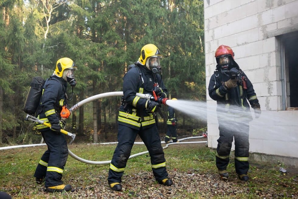 Ugniagesiai. BNS Foto