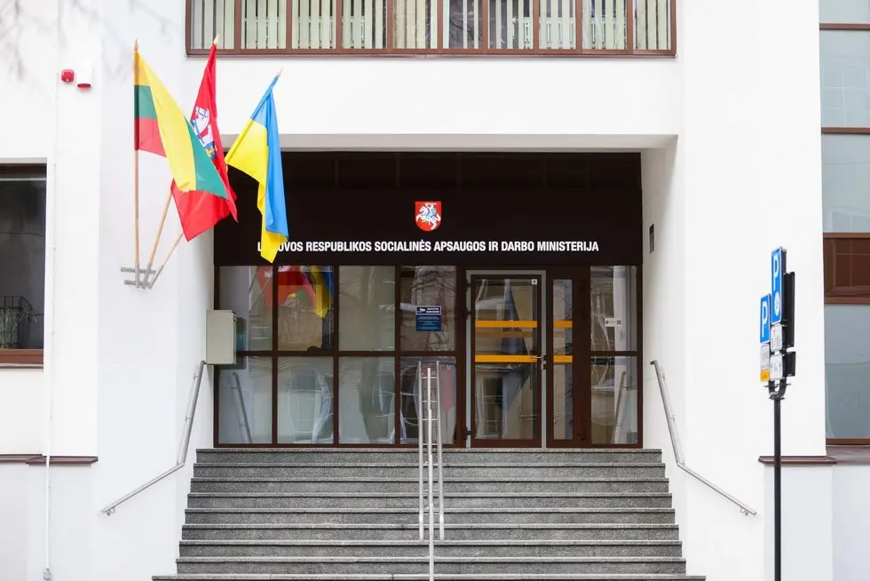 Socialinės apsaugos ir darbo ministerija (Turto banko nuotr.) Socialinės apsaugos ir darbo ministerija (Turto banko nuotr.)