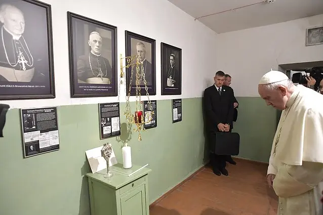Popiežiaus Pranciškaus apsilankymas Okupacijų ir laisvės kovų muziejuje