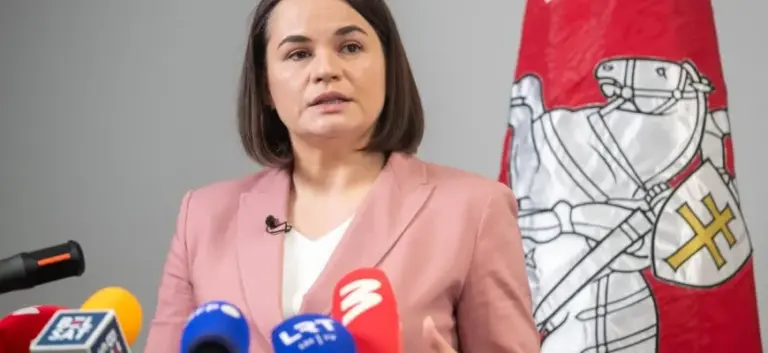 Cichanouskajos atstovybė kritikuoja raginimą naikinti jų akreditaciją: tai kenkia santykiams