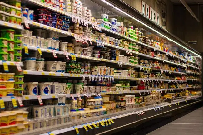 Prekybos centrų paslaptis: šiuos produktus perkate nuolat, o jie tyliai siurbia jūsų pinigus!