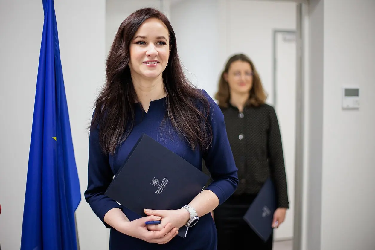 Ruginienė ramina: kultūros ministrą galima atšaukti