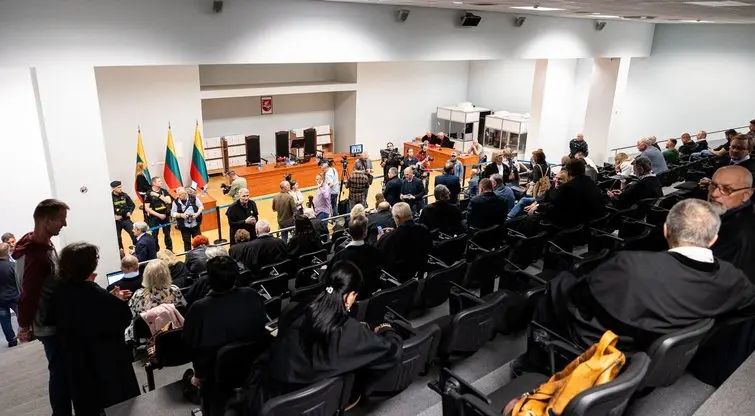 Nualpus teisėjai, nuosprendžio skelbimas riaušių byloje sustabdytas