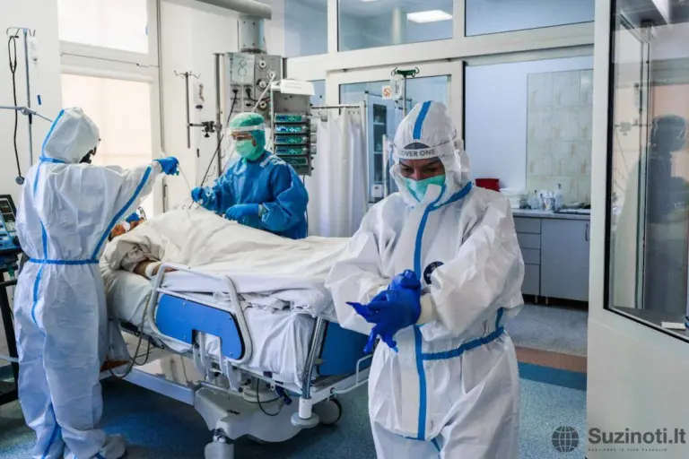 Įspėjimas: Lietuvoje sparčiai auga koronaviruso susirgimų skaičius