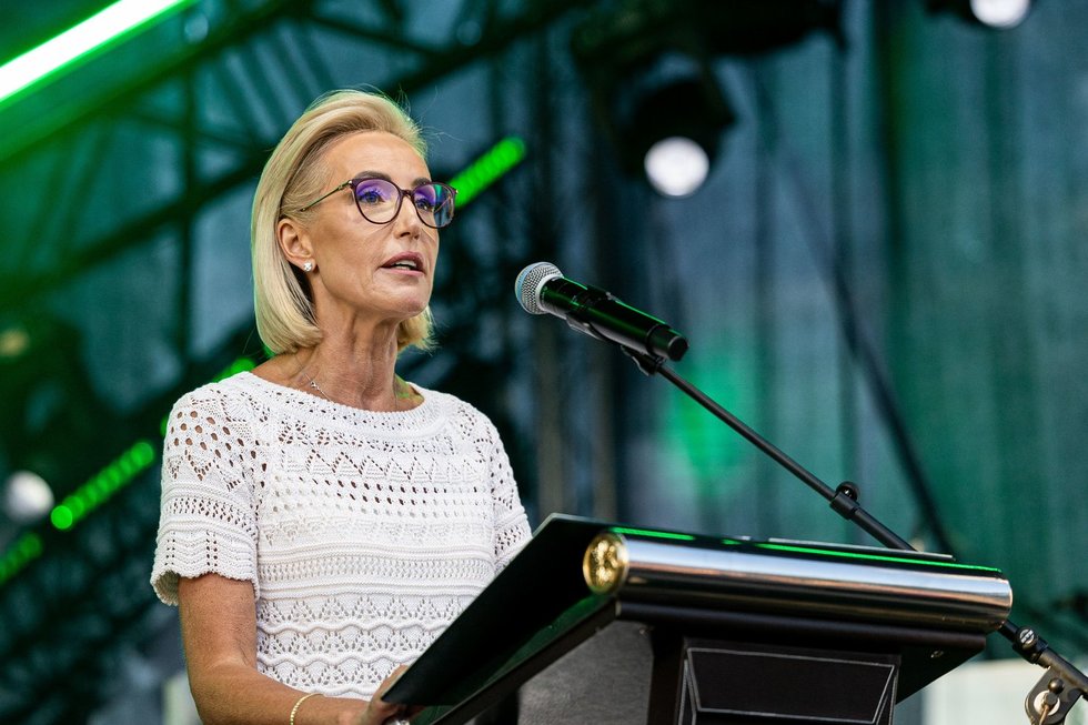 Živilė Pinskuvienė Širvintų miesto gimtadienio šventėje (Paulius Peleckis/ BNS nuotr.) Živilė Pinskuvienė Širvintų miesto gimtadienio šventėje (Paulius Peleckis/ BNS nuotr.)