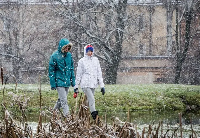 Sinoptikas atskleidė, kur ir kada galima sulaukti pirmųjų snaigių