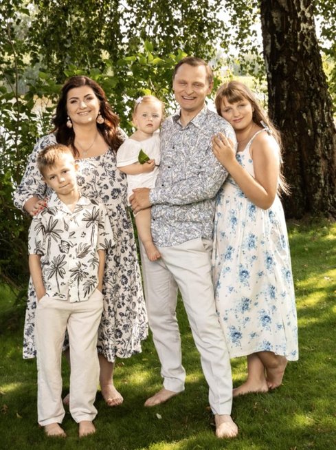 Liudas Mikalauskas su šeima Liudas Mikalauskas su šeima