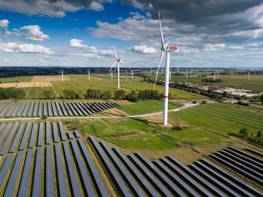 Saulės parkas (nuotr. SCANPIX) Saulės parkas (nuotr. SCANPIX)