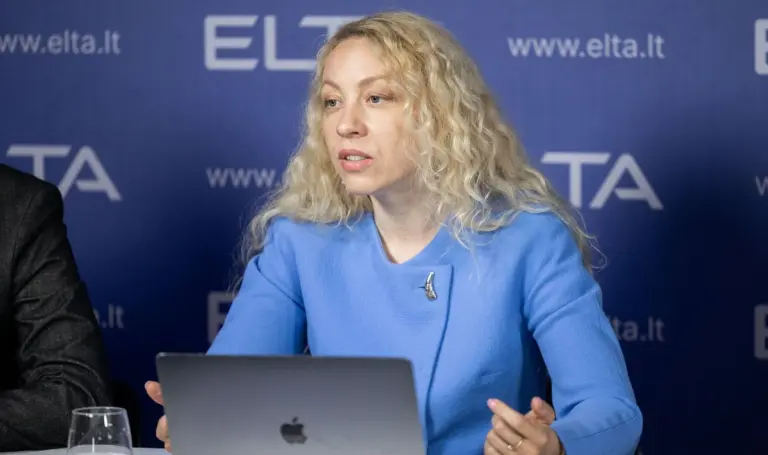 Prieš vienalytę partnerystę pasisakanti teisingumo viceministrė: mano pozicija nekinta
