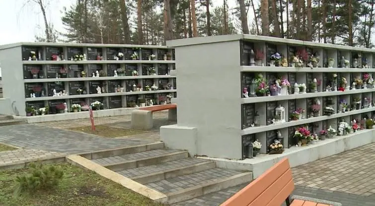 Seime – siūlymas įvesti naują laidojimo mokestį: už mirusį teks mokėti ir 815 eurų?