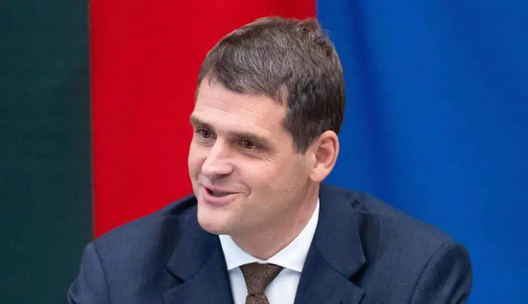 Žaibišku greičiu plinta daina apie Žemaitaitį