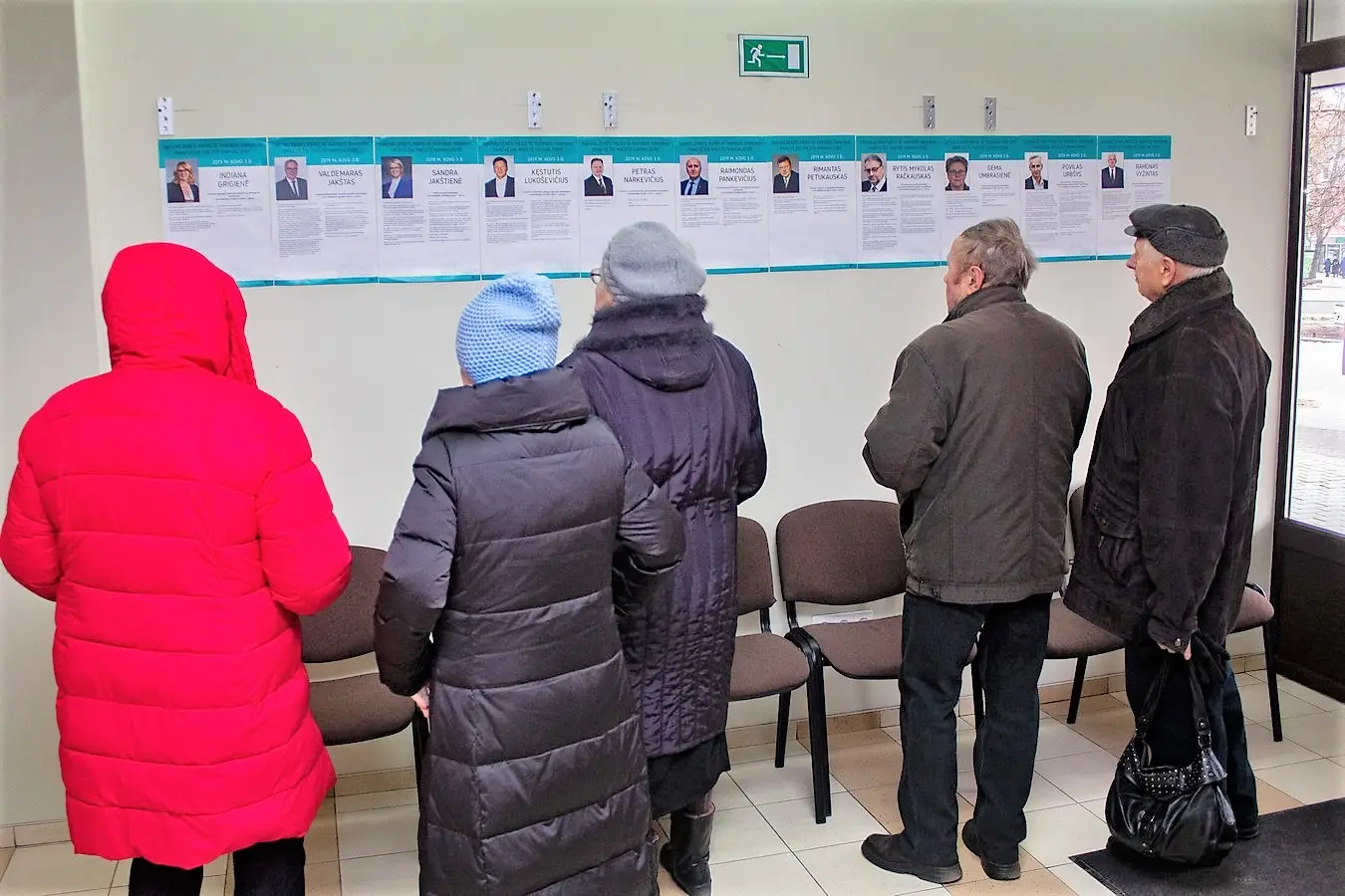 Lietuviams teks dirbti ilgiau: nuo 2026-ųjų keičiasi pensinis amžius ir būtinasis stažas