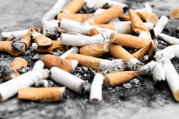 Nuo sausio 1 mesite rūkyti greitai ir lengvai: daugiau net nebenorėsite