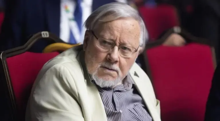 Landsbergis rėžė be užuolankų: „Dabar į valdžią einama pasidaryti babkių“