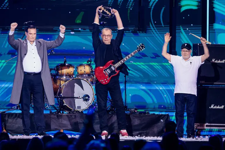 „Hiperbolės“ drama: legendiniai muzikantai susikibo teisme dėl penkiaženklės sumos
