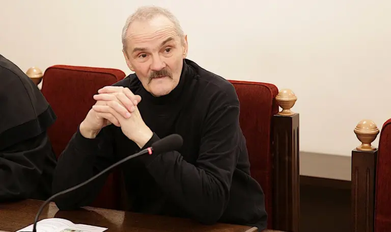 Senjoras užmušė žmoną, nes jam trukdė žiūrėti televizorių
