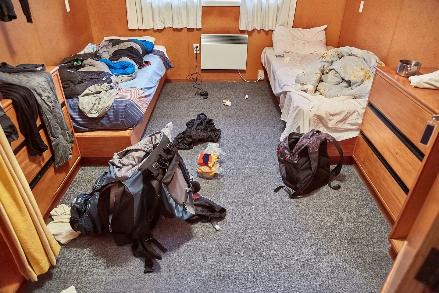 Išnuomojome butą padorioms studentėms ir pamatėm, ko nematę gyvenime dar nebuvome