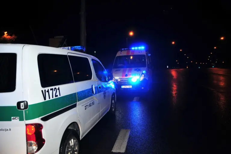 Per mažiau nei valandą – du lavonai: į darbus skubėjusius žmones išgąsdino negyvėliai viešose vietose