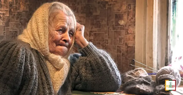 Neseniai mano brolis ir sesuo atvažiavo aplankyti motinos ir ji atidavė jiems visus savo pinigus bei brangenybes, nusprendusi, kad jiems jų reikia labiau nei jai