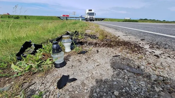 Tomo Markelevičiaus / 15min nuotr./Tragiškos avarijos vieta Panevėžio rajone