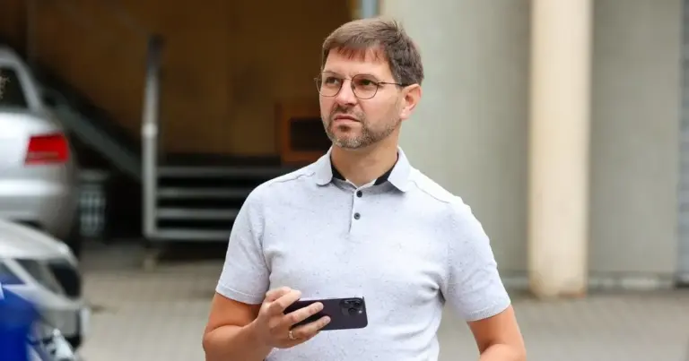 Kandrotas apie Raskevičiaus bučinį: kai supratau, man pasidarė labai šlykštu