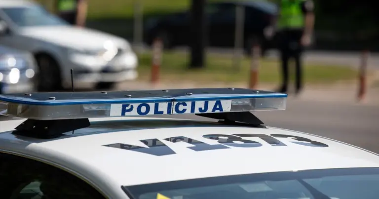 Kaune žuvo nepilnametis: iškrito iš 9 aukšto