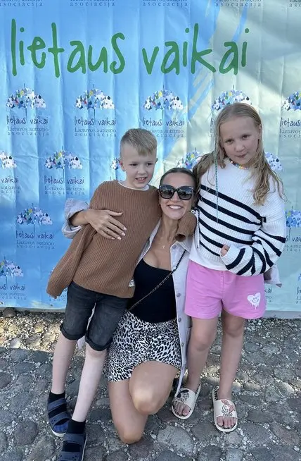 Katažina su vaikais pirmą kartą apsilankė autistiškoje stovykloje (nuotr. asm. archyvo) Katažina su vaikais pirmą kartą apsilankė autistiškoje stovykloje (nuotr. asm. archyvo)