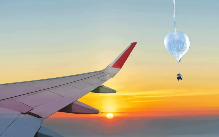„Tai labai pavojinga!“ – patyręs pilotas paaiškina, kas iš tikrųjų nutiktų, jei lėktuvas susidurtų su kontrabandiniu oro balionu