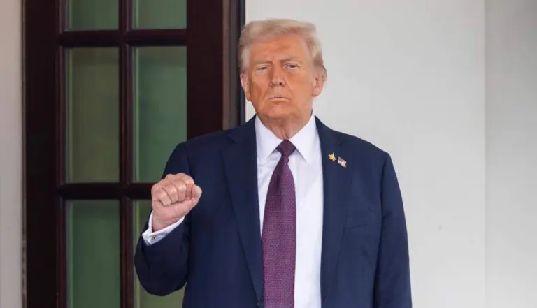 Trumpas paskelbė ultimatumą