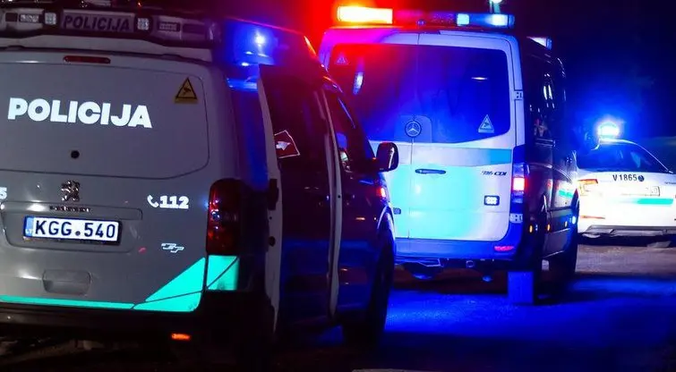 Tikras siaubas Kaune: pavydo apimtas vyras užmušė mylimąją 44 smūgiais