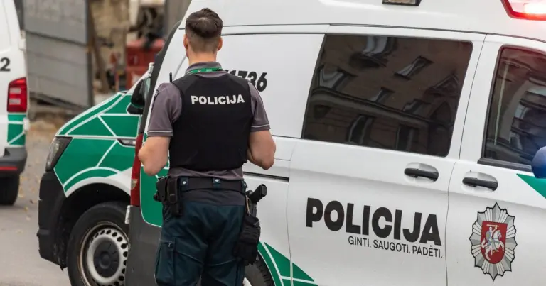 Socialiniuose tinkluose – šiurpą keliantys vaizdai: parodė, kuo užsiima paaugliai