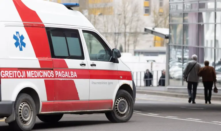 Prabilo Klaipėdoje mokinio smaugta pedagogė: šiandien jis jau vėl mokykloje, o aš turiu gydytis