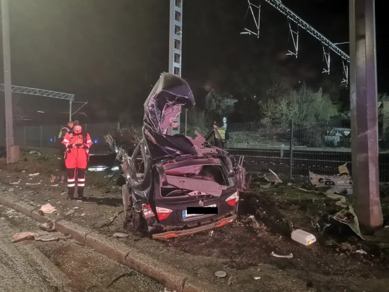 Žuvusios 19-metės mama išliejo skausmą: prašiau dukters, kad nedraugautų su šiuo vaikinu