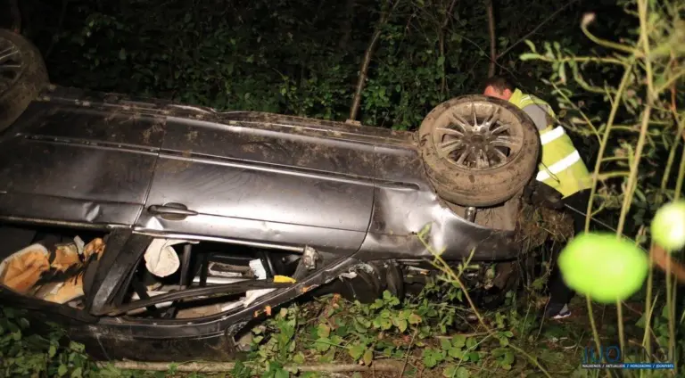 Leistiną greitį 5 kartus viršijęs BMW vairuotojas pražudė du geriausius draugus