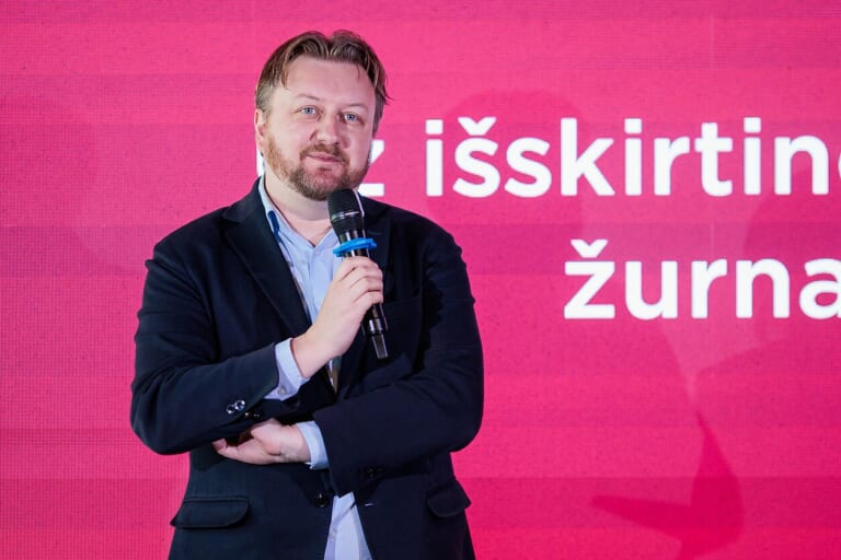 Užmaršties triumfas: kaip šiuolaikinė politika mus verčia nieko neprisiminti ir ką tai reiškia?