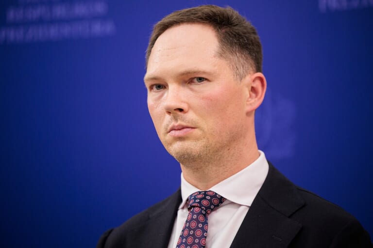 Degalų kainos spaudžia? Ministras Vaitiekūnas įvardijo ribą, kada bus imtasi radikalių priemonių!