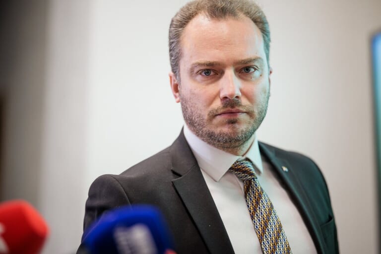 Šokas transporto sektoriui? Ministerija skelbia įspėjimą dėl degalų kainų ir krizės Artimuosiuose Rytuose