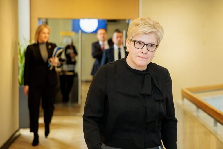 Šimonytė negailestinga: valdančiosios koalicijos krizė – „tikra komedija“