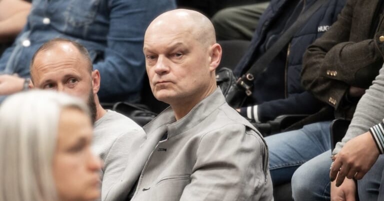 Lobovui už šmeižtą gresia ne tik laisvės apribojimas, bet ir draudimas komentuoti feisbuke?
