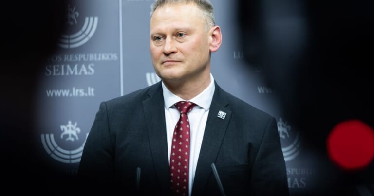 VSD vadovas perspėja: socialiniai tinklai – absoliučiai viskas, kas mums gresia?